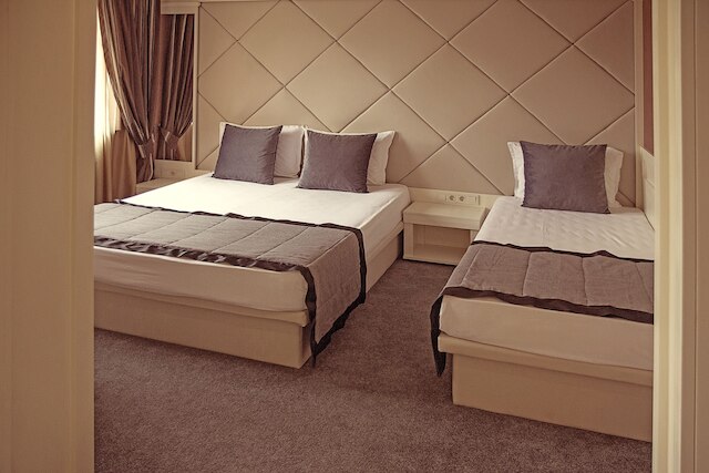 パーク ホテル プロウディフ