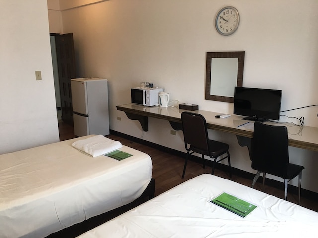 ひまわり ホテル