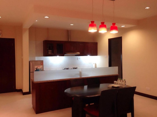 ヴィン トゥルン プラザ アパートメンツ - ホテル