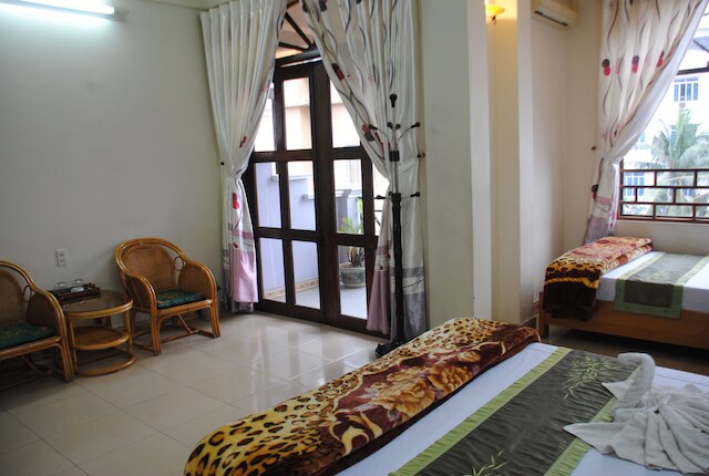 サニー B ホテル