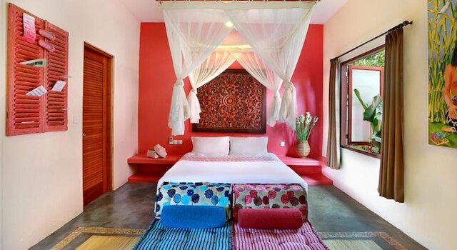 ピンクココ ウルワツ - コンスタント サプライゼズ & フォー クール アダルツ オンリー