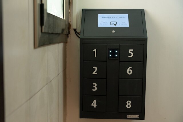 ランブラ デ マール アパートメンツ