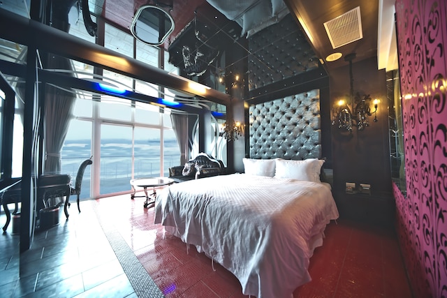 ホワイト ハウス ビーチ ホットスプリング リゾート (新北萬里白宮行館沙灘溫泉度假村)