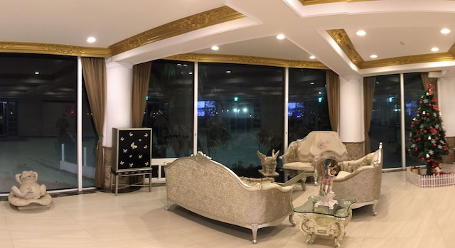 ホワイト ハウス ビーチ ホットスプリング リゾート (新北萬里白宮行館沙灘溫泉度假村)