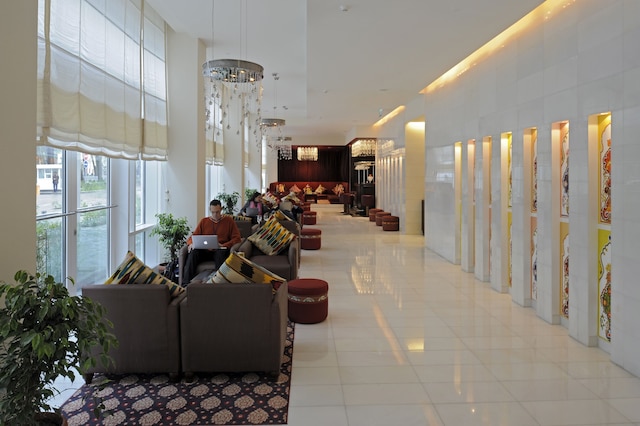 ドゥシャンベ セレナ ホテル