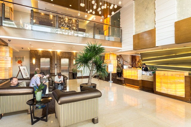 アルマダ ホテル