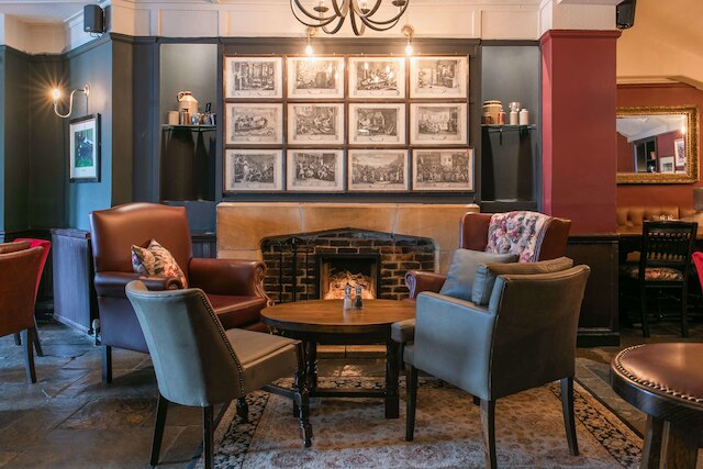 ザ ローズ & クラウン ウィンブルドン