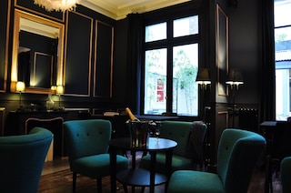 アルバ オペラ ホテル