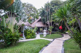 バリ ミスティク ホテル アンド アパートメンツ