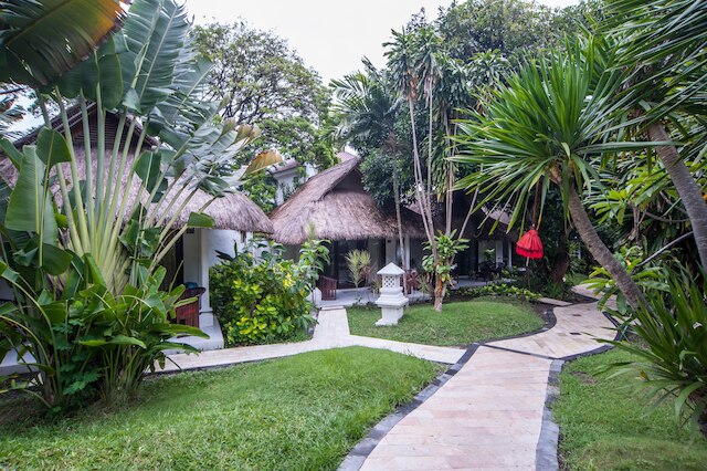 バリ ミスティク ホテル アンド アパートメンツ