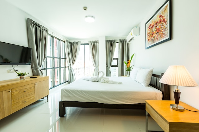 ネオ ホテル パタヤ