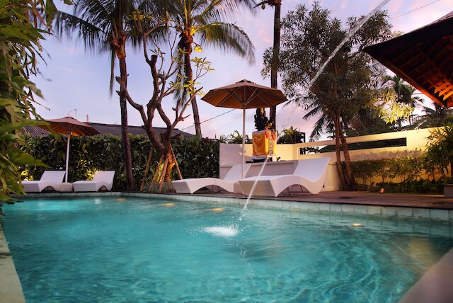 ベラワ ビーチ レジデンス