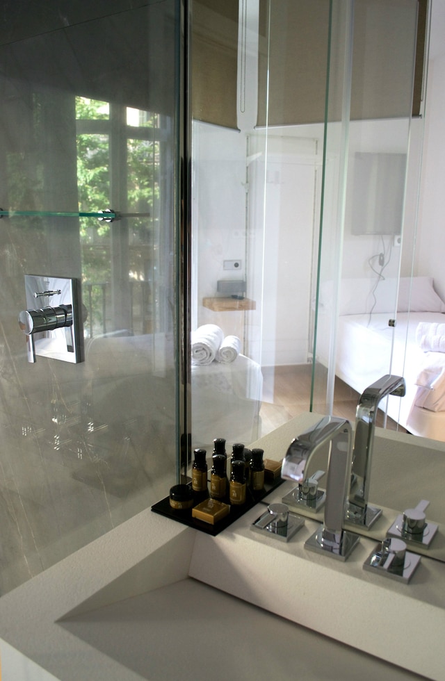 コスモポリタン ブティック ランブラ