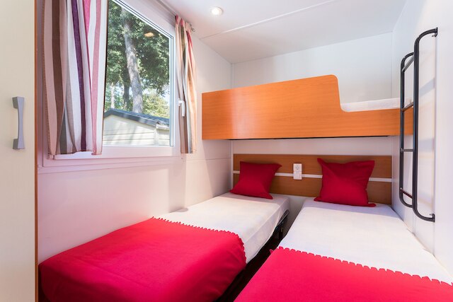 キャンピング ビレッジ マーレ ピネータ バイア システィアーナ