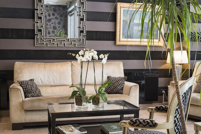 ホテル ヴォルネイ オペラ