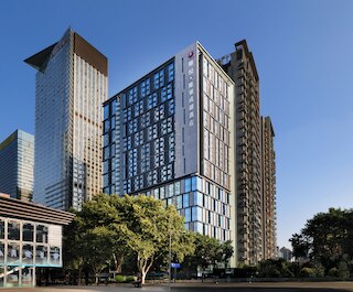 ロンバス パーク アウラ成都ホテル (花樣年·隆堡成都酒店)
