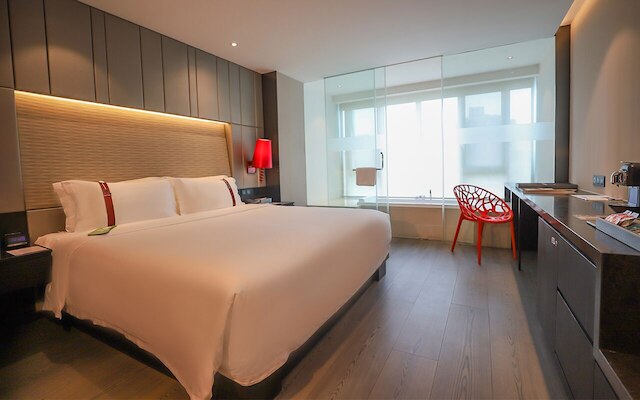 ロンバス パーク アウラ成都ホテル (花樣年·隆堡成都酒店)