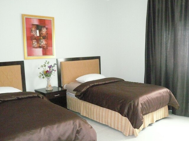 ザ レイディアント ヴィラズ & ファンクション ホール