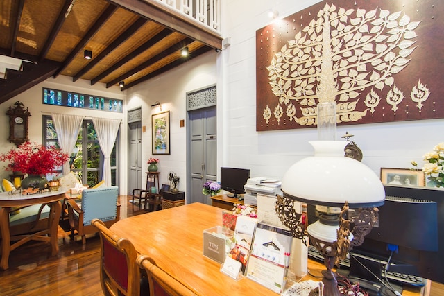 バーン ノパウォン