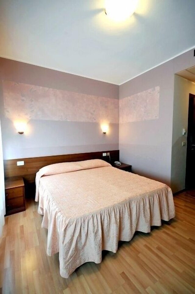 ホテル リストランテ アイ キャンピ ディ マルセロ