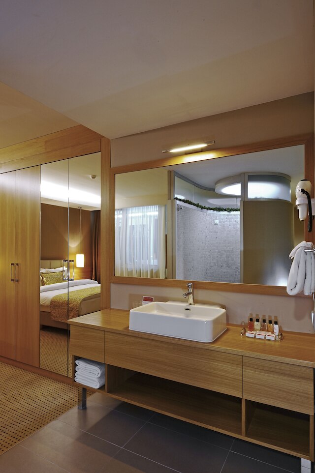 ラマダ バイ ウインダム ポドゴリツァ