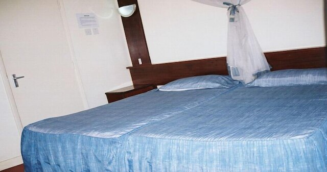 ブルー ハット ホテル