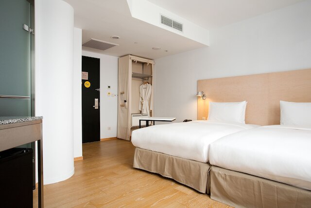 アンバ台北シメンディン (台北西門町意舎)