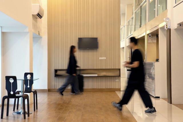 ナントラ シロム