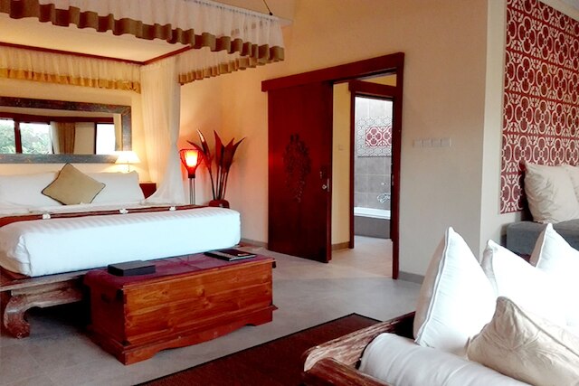 ヴィラ ニルヴァーナ