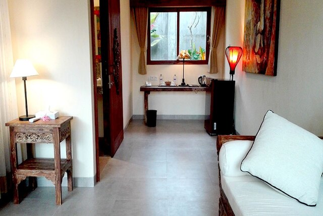 ヴィラ ニルヴァーナ