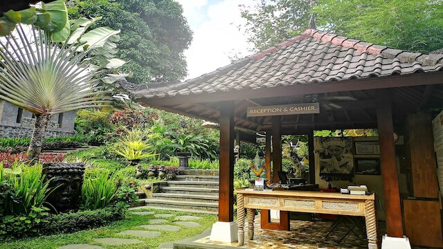 ヴィラ ニルヴァーナ