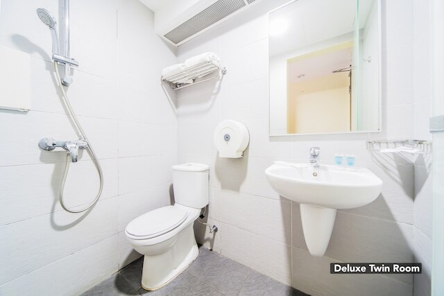 サンドパイパーホテル