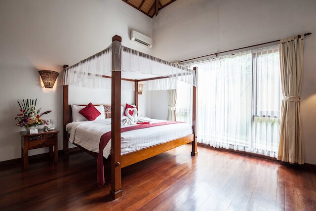 プトゥリ バリ ヴィラ