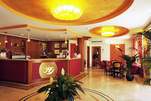 ファッション ホテル