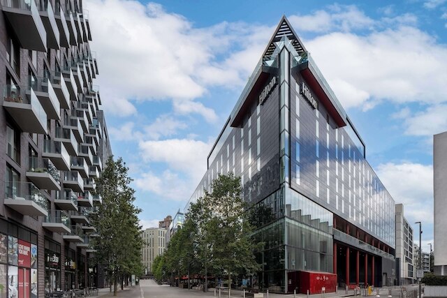 ヒルトン ロンドン ウェンブリー