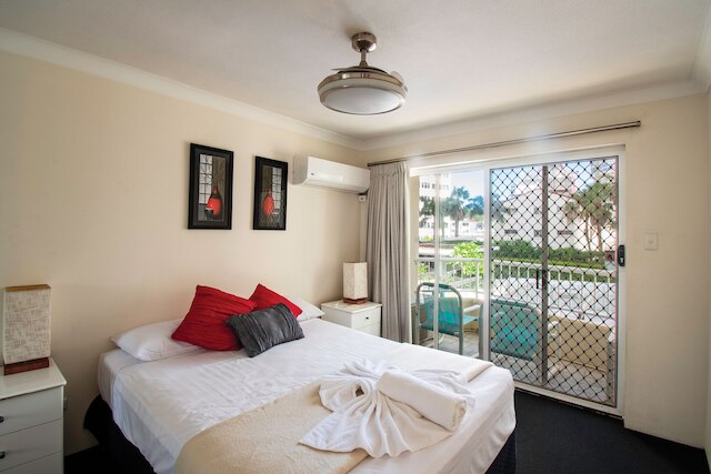 キー ラーゴ アパートメンツ