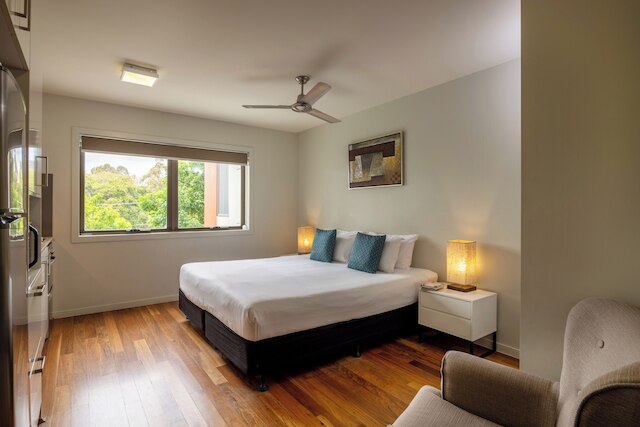 エッセンス アパートメンツ チャームサイド