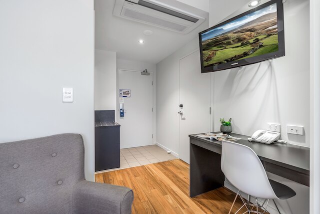 エッセンス アパートメンツ チャームサイド