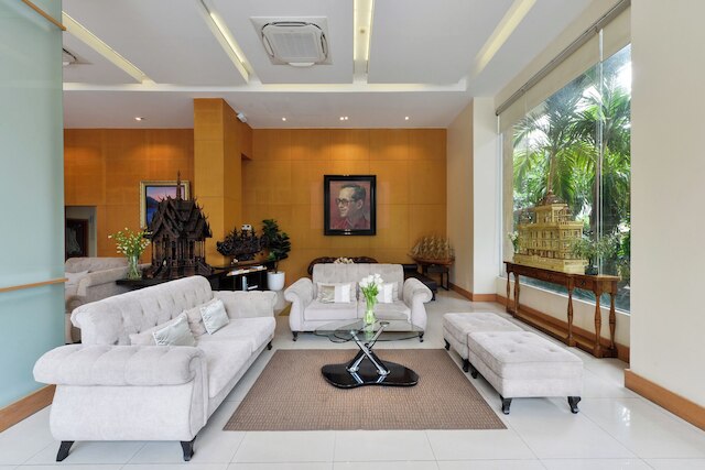 アブルーム エクスクルーシブ サービスド アパートメンツ