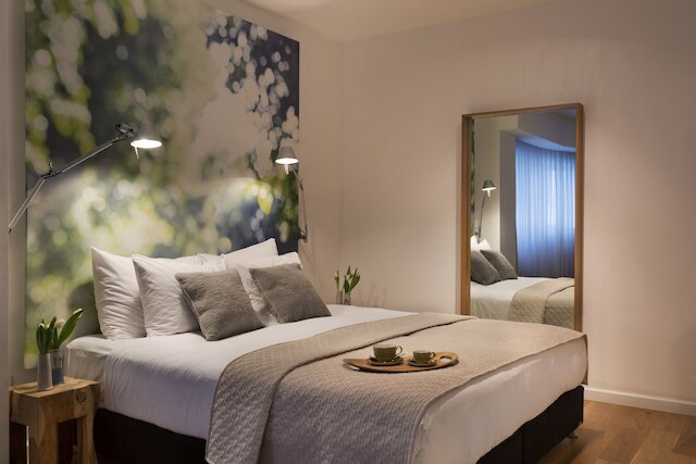 ザ ロスチャイルド 71