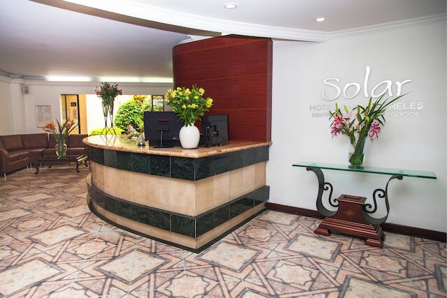 ソーラー ホテル カーサ ラウレレス