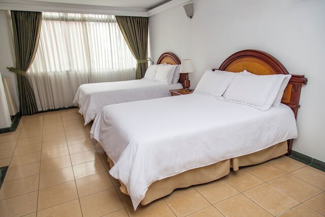 ソーラー ホテル カーサ ラウレレス