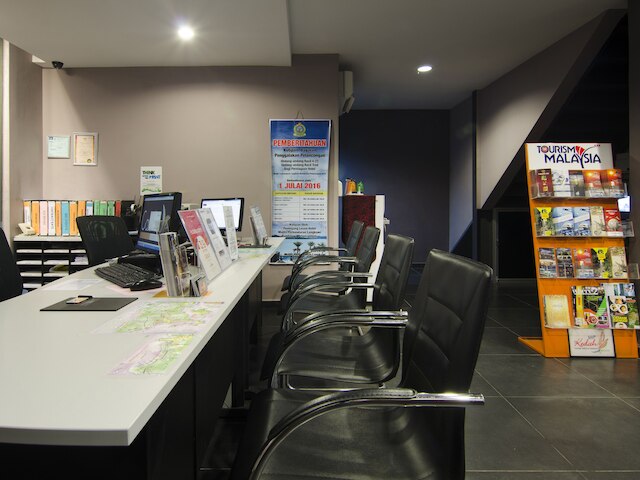 カサ フィナ ファイン ホームズ