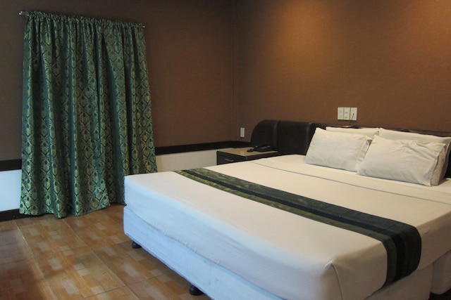 ホリデイ スパ ホテル