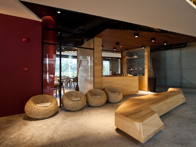 ザ ナウ ホテル