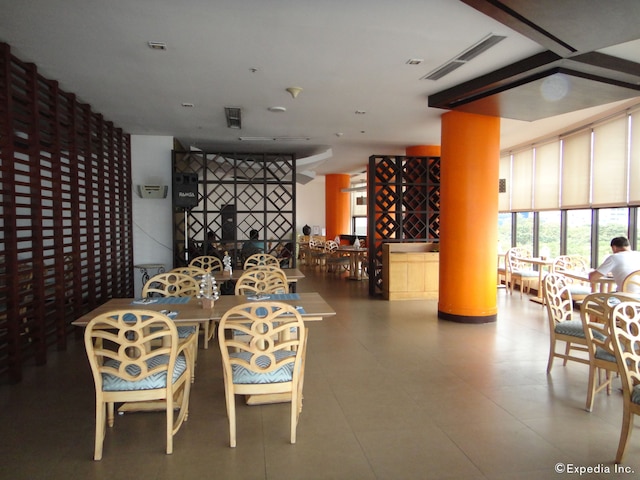 サミット サークル セブ