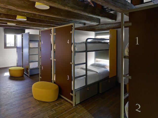 ジェネレーターベネチア