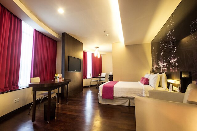 フェイブホテル メックス トゥンジュンガン スラバヤ