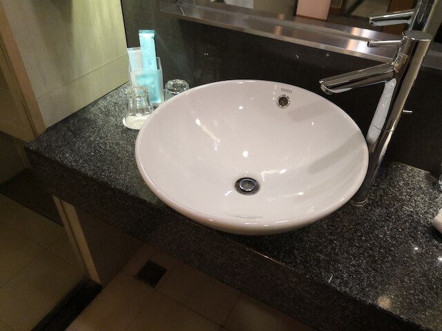 ホリデイ・イン エクスプレス上海金沙 by IHG (上海金沙智選假日酒店)