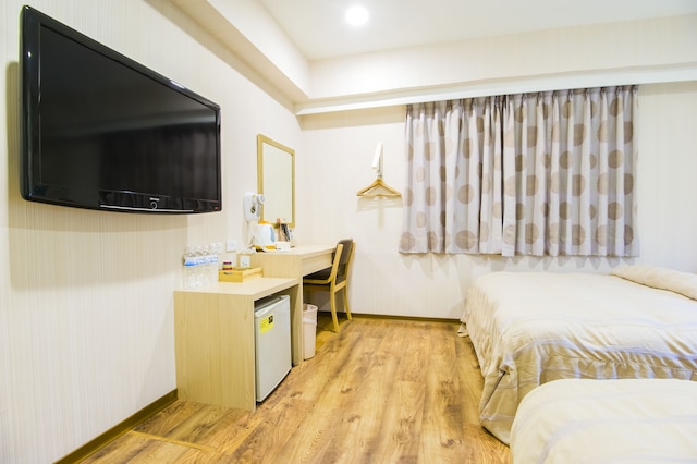 サンドゥオ ホテル (高雄三多商務旅店)